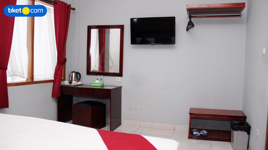 Bedroom 30