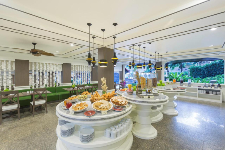 Food & Drinks 5, Chanalai Flora Resort, Pulau Phuket