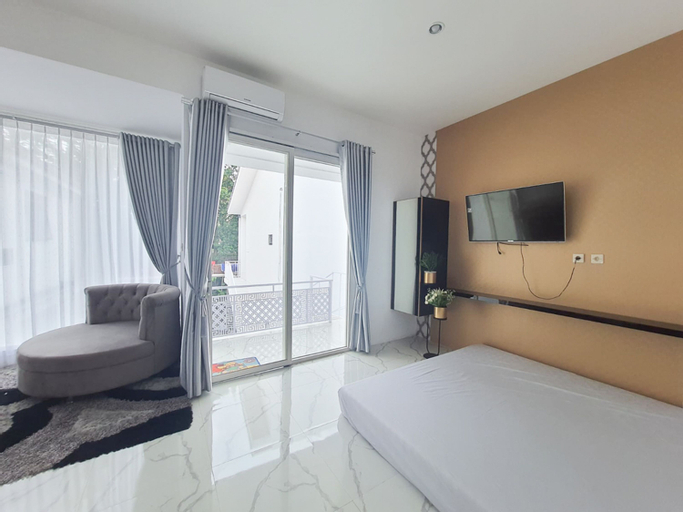 Bedroom 14