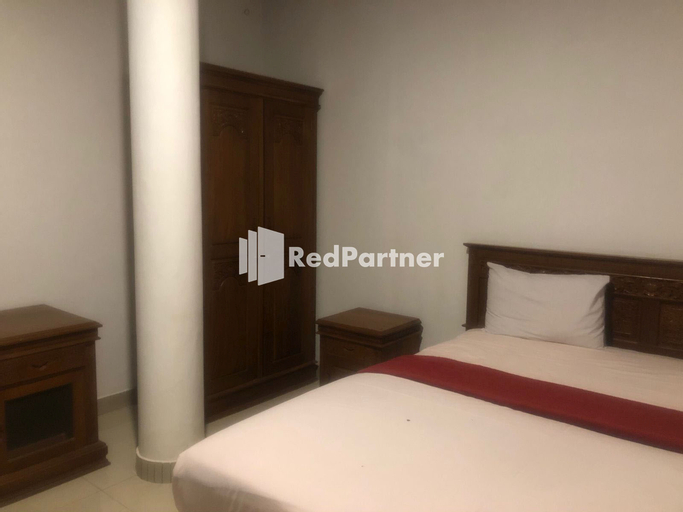 Hotel Abna Sangatta Mitra RedDoorz - Tap to explore photos