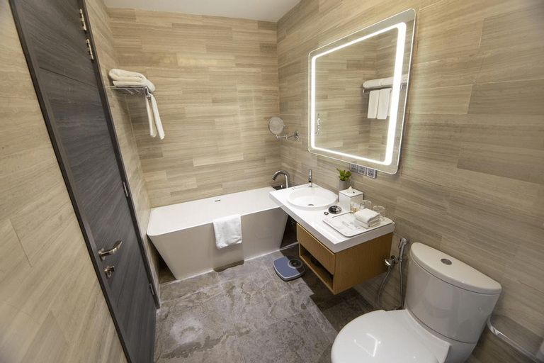 Bedroom 4, Fraser Place Puteri Harbour, Johor, Johor Bahru