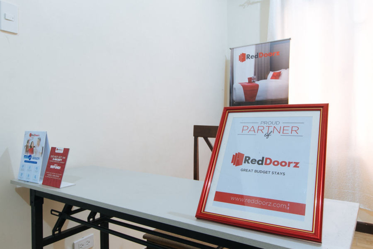 Public Area 2, RedDoorz @ KBL Transient Inn San Fernando, Bacolor
