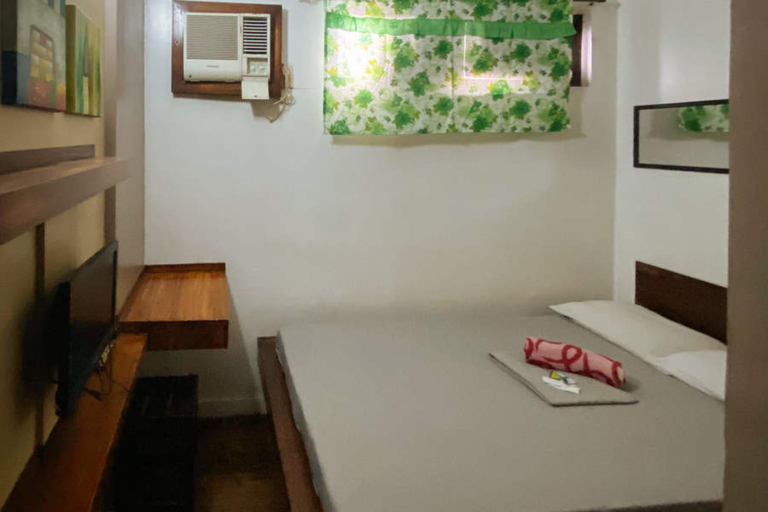 Bedroom 5, RedDoorz @ Sukitel Budget Hotel Nasugbu, Nasugbu