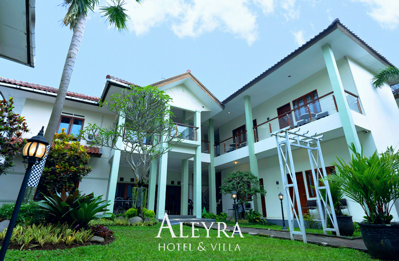 Exterior & Views 2, Aleyra Hotel and Villa's Garut, Garut