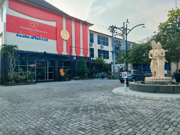 Exterior & Views 2, Golden Ganesha Hotel Yogyakarta, Bantul