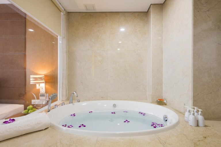 Bathroom 4, Paradise Saigon Boutique Hotel & Spa, District 1