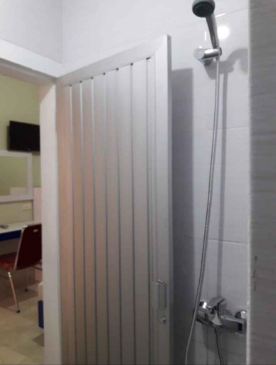 Bathroom 5, Triple-A Homestay 3 Syari'ah, Bandar Lampung