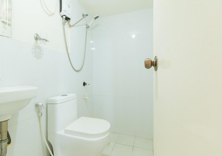 Bathroom 5, Segra Square Pension House, Balamban