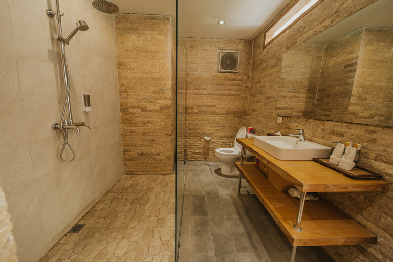 Bathroom 5