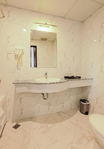 Aluna Ben Thanh Hotel Room Type - Superior Twin Room