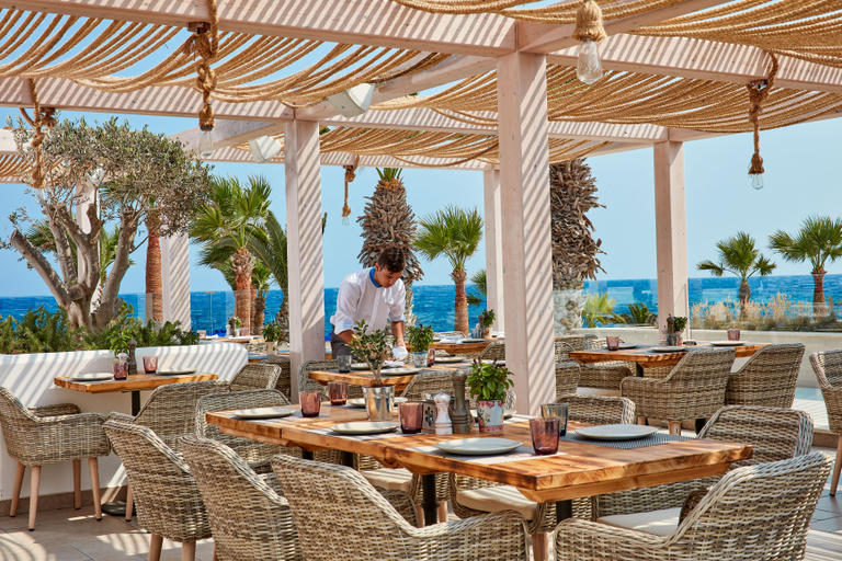 Food & Drinks 4, Mare Ayia Napa