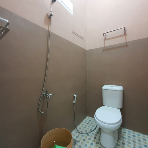 Bedroom 5, Alfirdausy Homestay Syariah, Kudus