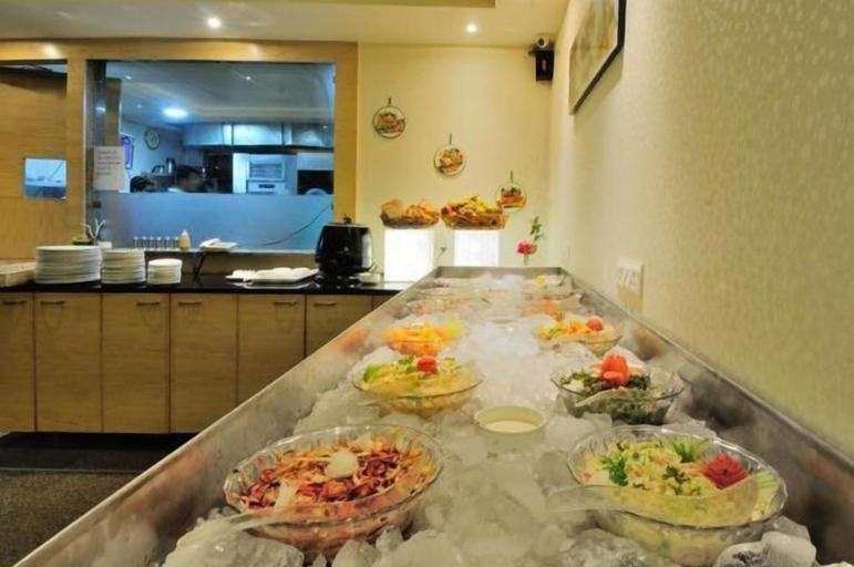 Food & Drinks 5, Hotel Aman Continental - Connaught Place, Delhi