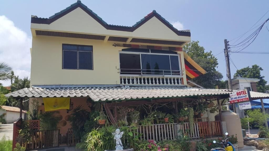 Exterior & Views 2, Similan Hotel, Phuket Island