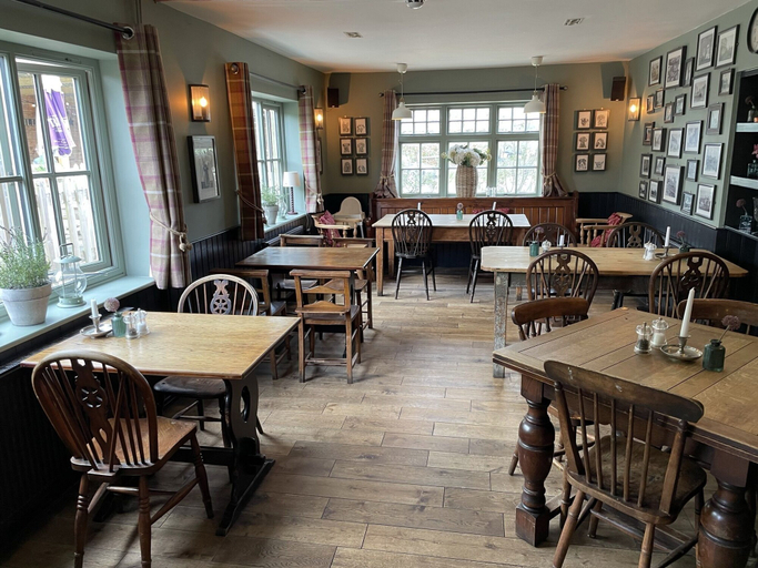 Food & Drinks 5, The Windmill Inn, West Sussex