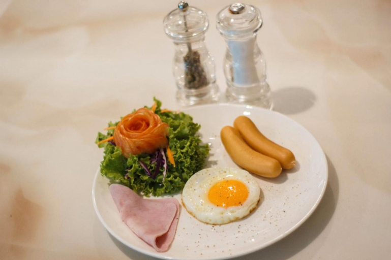 Food & Drinks 7