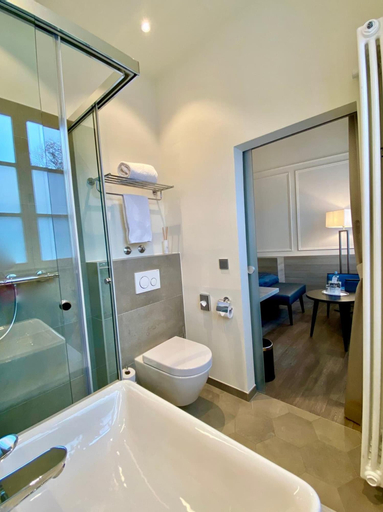 Bedroom 4, Hotel Domhof, Speyer