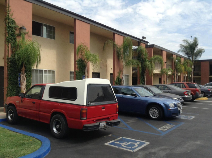 Exterior & Views, American Inn & Suites, Los Angeles