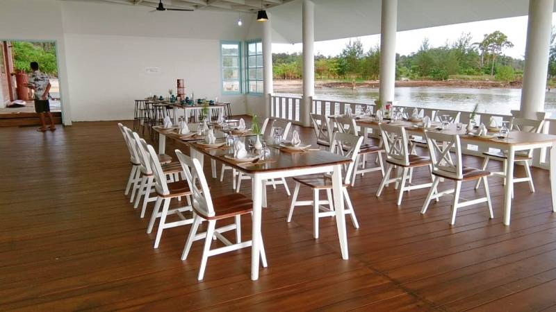 Food & Drinks, Morelo Water Villa, Batam