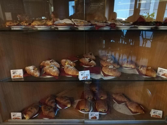 Food & Drinks, DreaMilan B&B, Milano