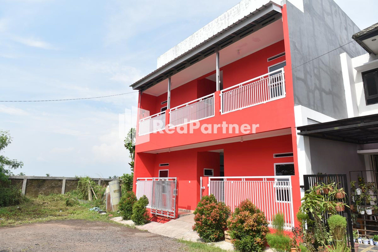 Exterior & Views 2, RC Costel near RSDH Cianjur Mitra RedDoorz, Cianjur