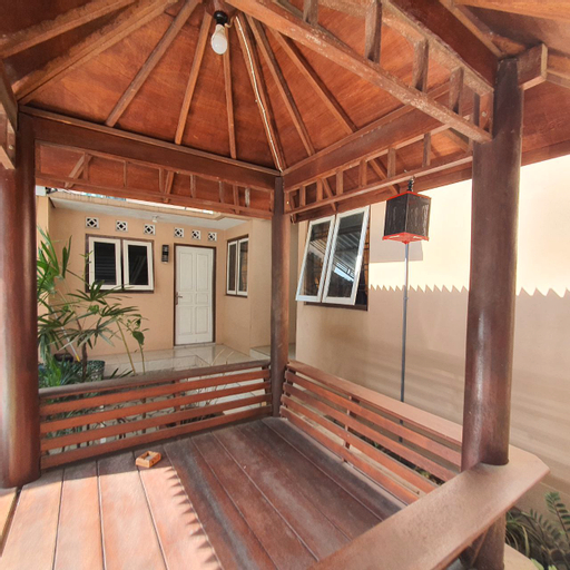 Others 4, Alfirdausy Homestay Syariah, Kudus