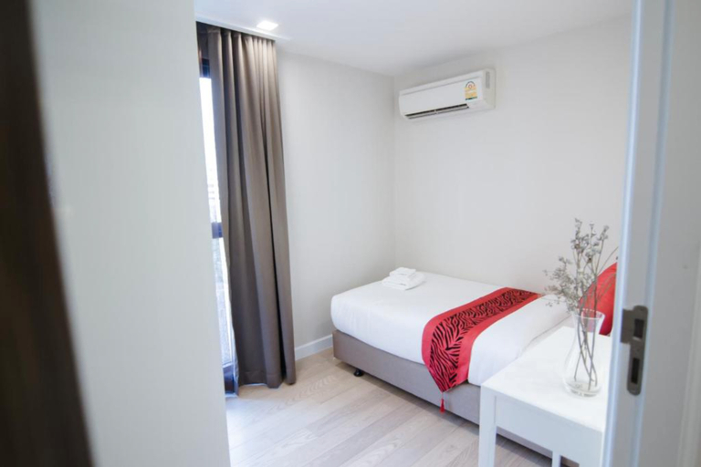 Bedroom 14