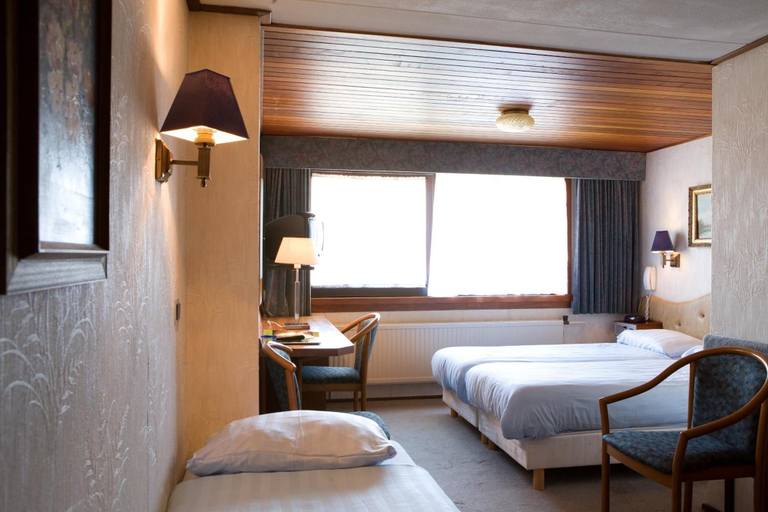 Bedroom 4, Badhotel Noordwijk, Noordwijk