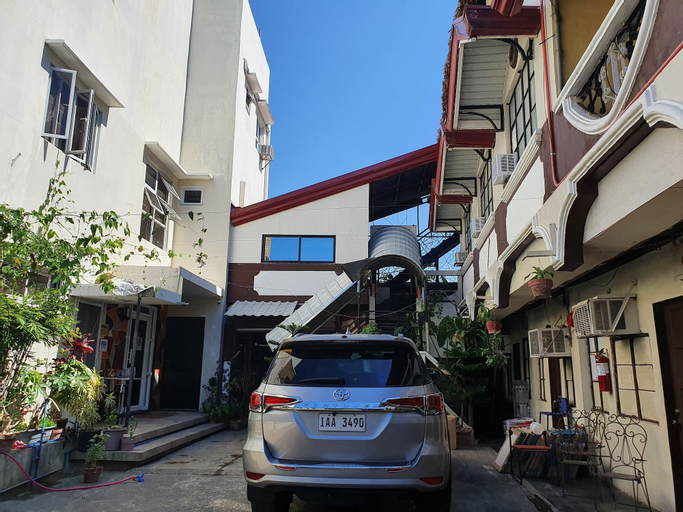 Casa Sarmiento Travelers Inn, Laoag City