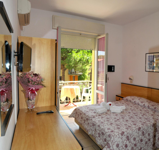 Bedroom 4, Hotel Levante, Ravenna