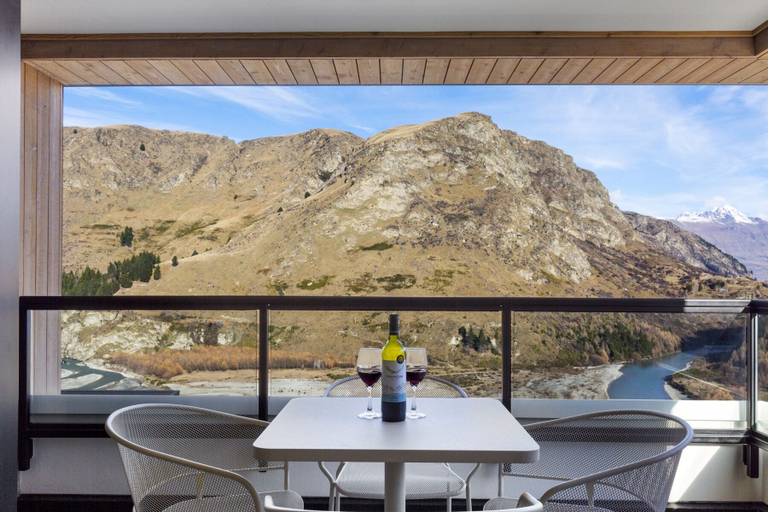 Awa Apartment, Queenstown-Lakes
