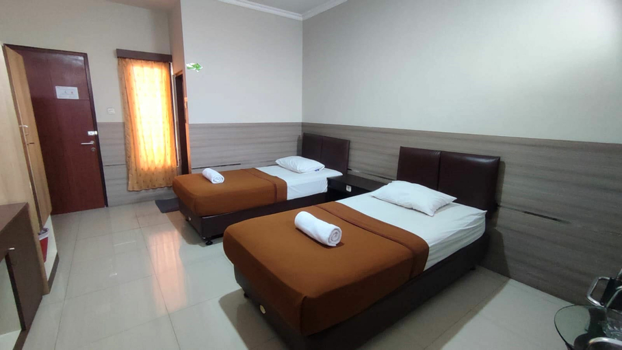 Bedroom 2, Grand Krakatau Hotel Cilegon, Cilegon