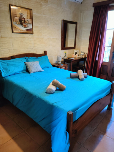 Bedroom 4, Grotto's Paradise B&B