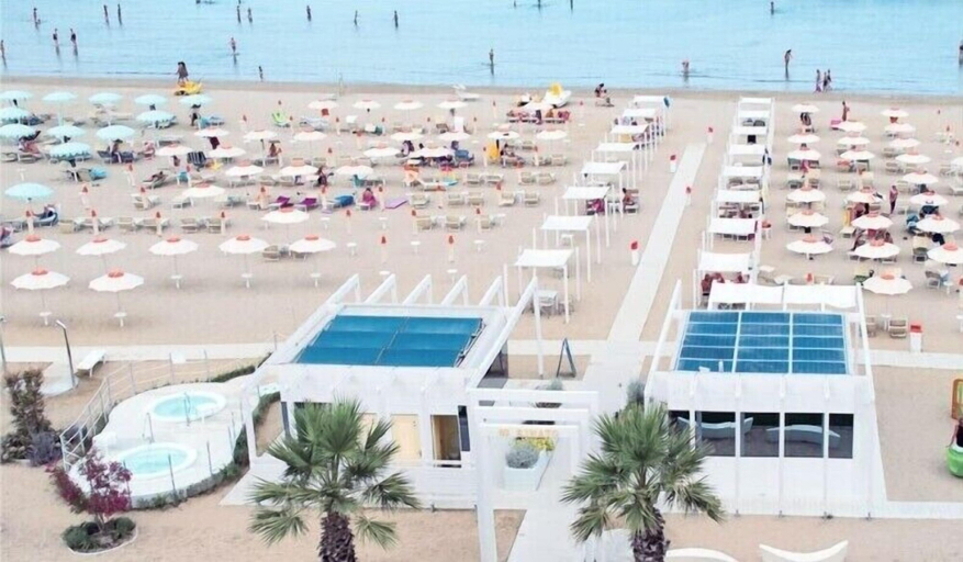 Exterior & Views 2, Hotel Platinum, Rimini