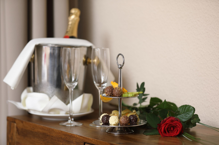 Amenities 13