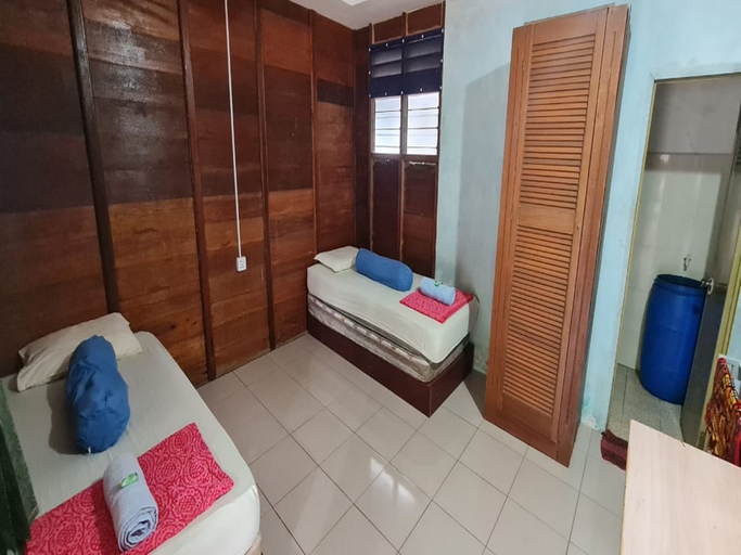 Bedroom 4, Penginapan Cahaya Alam, Lingga