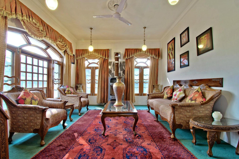 Public Area 2, Ronak Resort, Srinagar