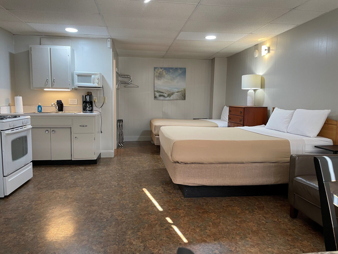 Bedroom 4, Sunset Beach Resort, Camden