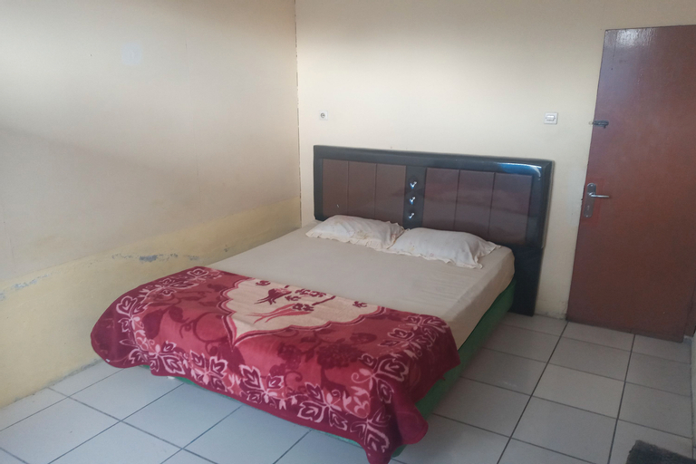 Bedroom 16