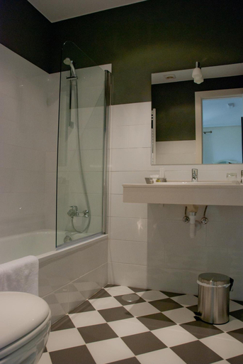 Bathroom 4, Hotel Rural La Raposera, Asturias