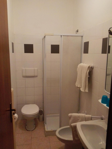 Bathroom 5, Albergo Ristorante Lavedo, Como