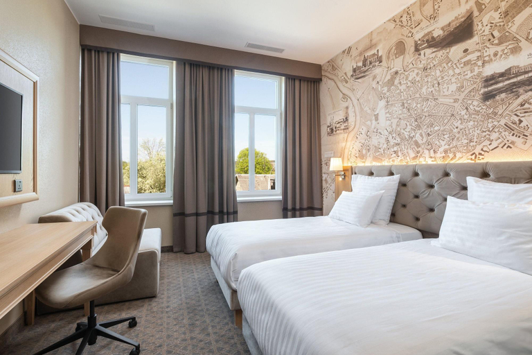 Bedroom 3, Calvary Hotel & Restaurant, Vilniaus