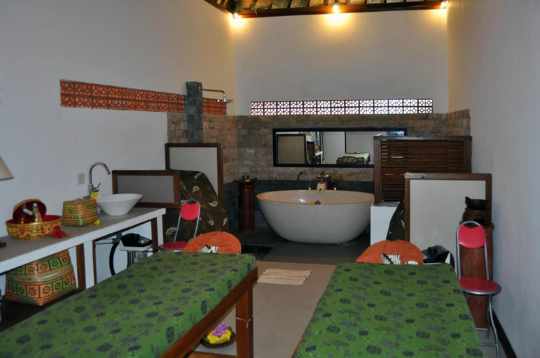 Bathroom 4, Subak Tabola Villa, Karangasem