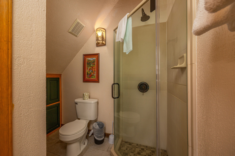 Bedroom 5, Windsong - Two Bedroom Cabin, Sevier