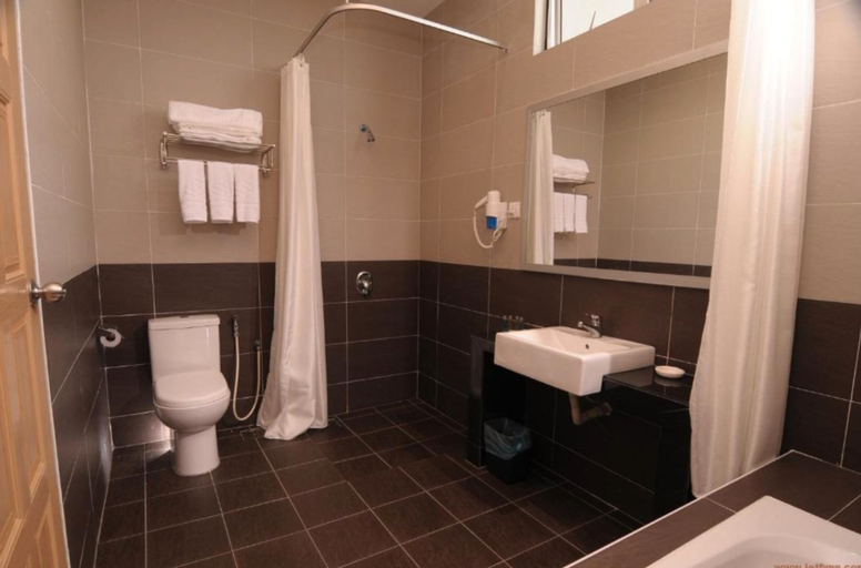 Bathroom 5
