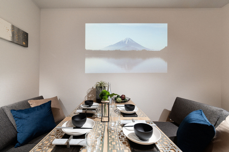 Dining Room 26