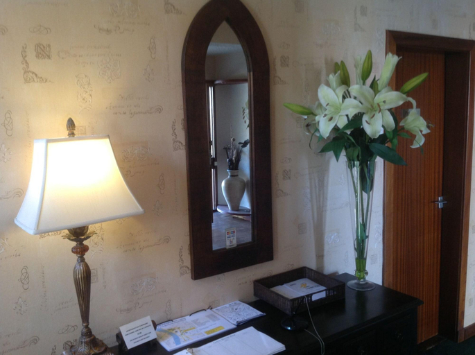 Public Area 3, Ardentorrie Guest House, Highland
