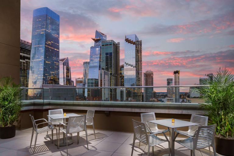 Exterior & Views 3, Doubletree by Hilton New York Times Square South, New York