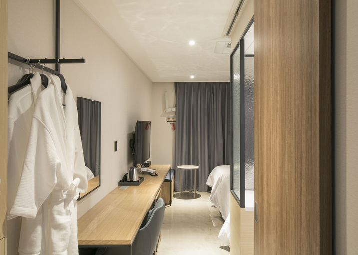 Bedroom 5, Hotel Wolmido, Jung