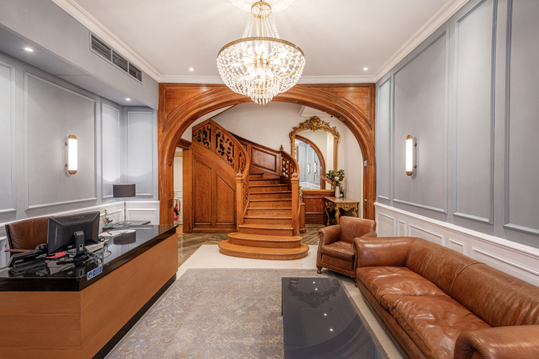 Public Area 4, Chesham Court, London